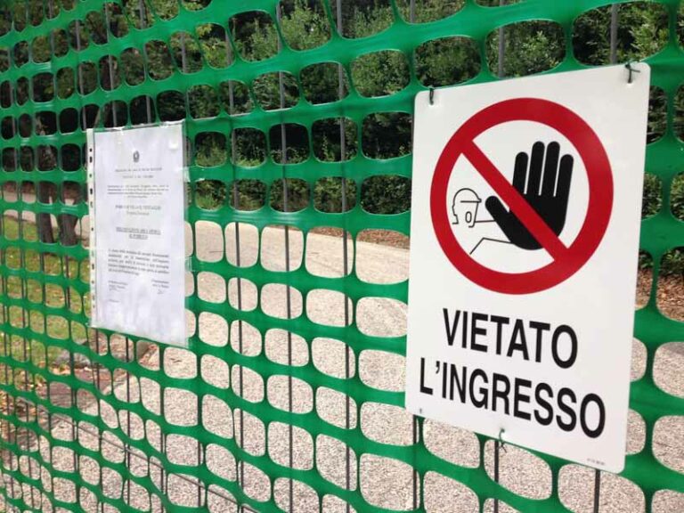 Rischio-alberi, parco recintato