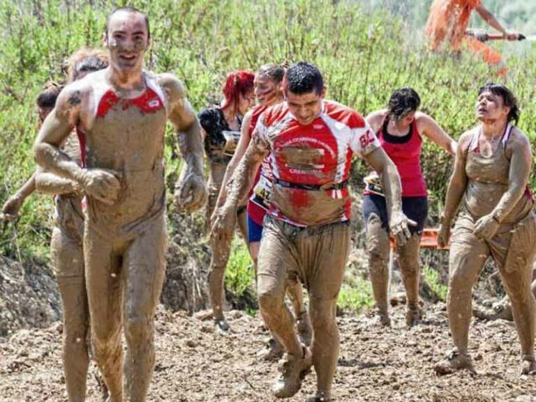 Di corsa all’Inferno, in 2mila alla gara tra fango e polvere