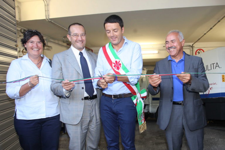 Sede nuova per Quadrifoglio, Renzi: ”Ora strade del centro più pulite”