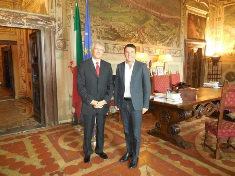 Renzi incontra l’ambasciatore russo