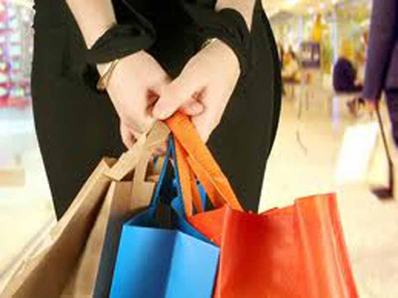 Confcommercio Firenze: ”A dicembre crollo dei consumi”