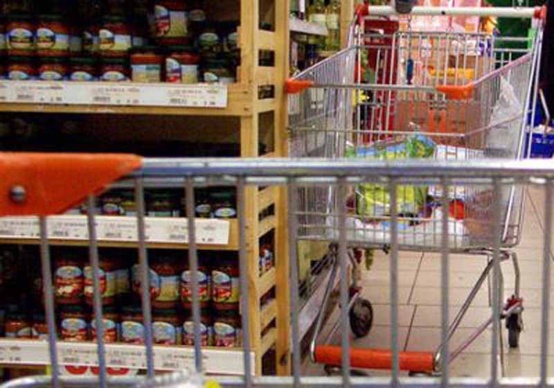 A Firenze cala l’inflazione, ma aumenta il ”carrello della spesa”