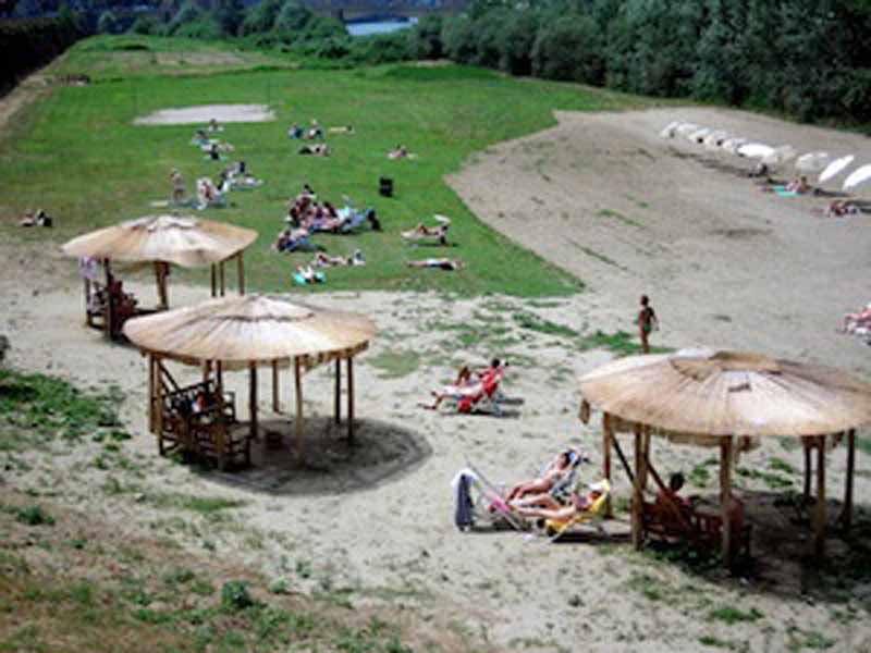 Riecco Easy living (con la spiaggia sull’Arno): eventi fino a settembre