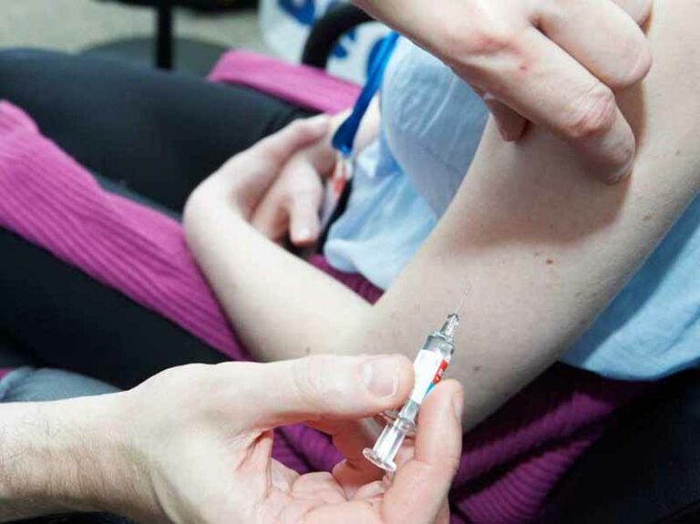 Influenza, 190mila dosi di vaccino