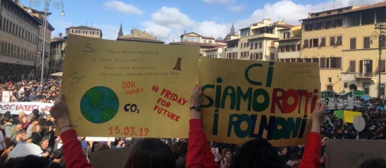 Sciopero per il clima: a Firenze 10mila in piazza