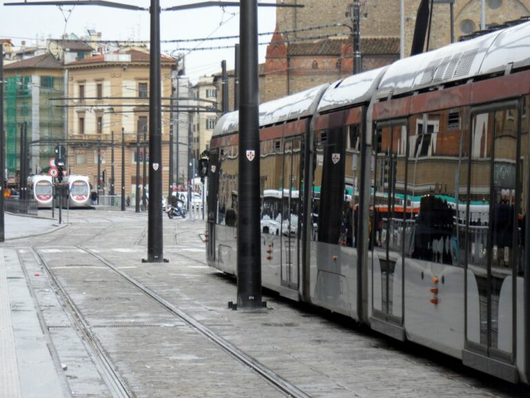 Tramvia, a Firenze più negozi lungo le 2 nuove linee