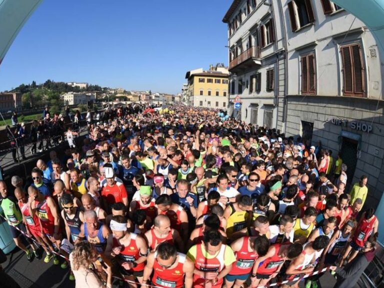 Torna la Mezza Maratona di Firenze