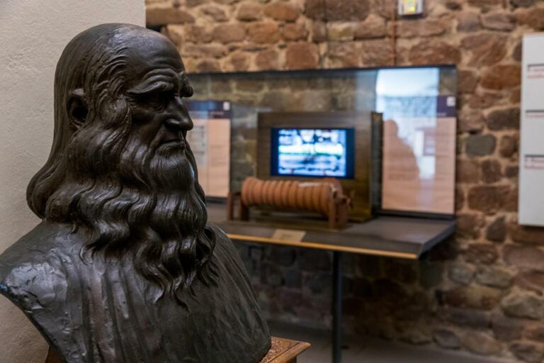 Leonardo a Vinci. In mostra le origini del genio