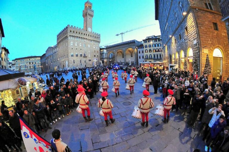 Corteo storico a Firenze per il “trasloco” di Cosimo I
