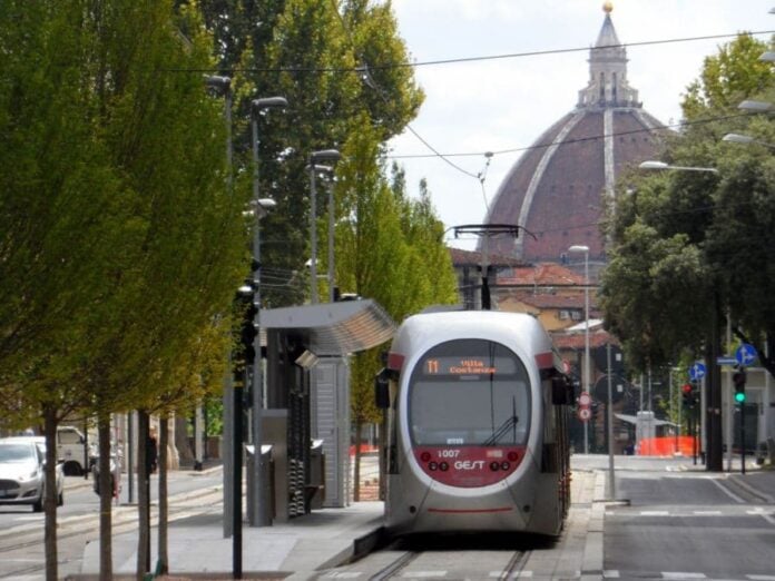 Tramvia linea 1 percorso fermate mezzi pubblici Firenze