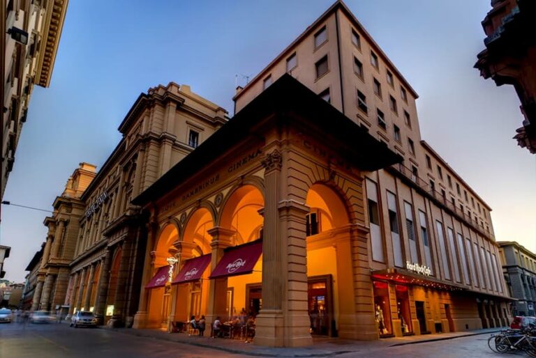 Hard Rock Firenze, doppia festa di compleanno