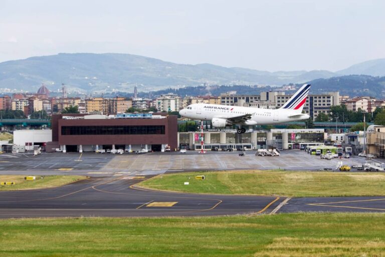 Il ricorso sulla nuova pista dell’aeroporto di Firenze