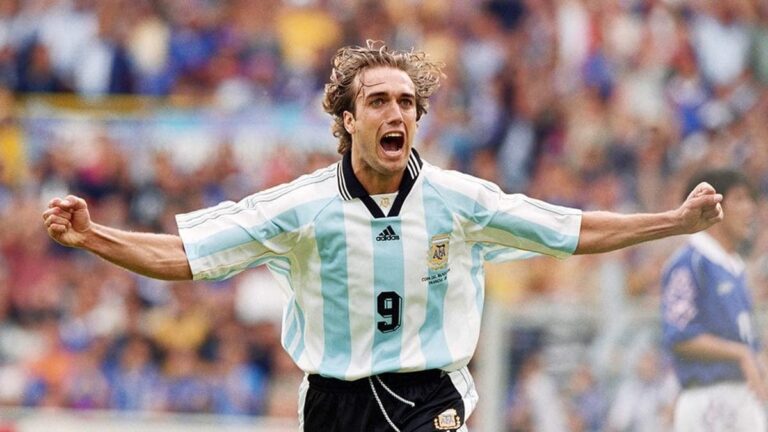 Il film su Batistuta, tra sfide e lacrime del Re Leone
