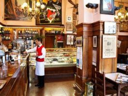 Caffé Giubbe Rosse Firenze riapertura