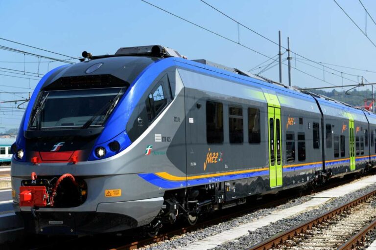 Sciopero 25 ottobre 2019 a Firenze: treni e Ataf, gli orari
