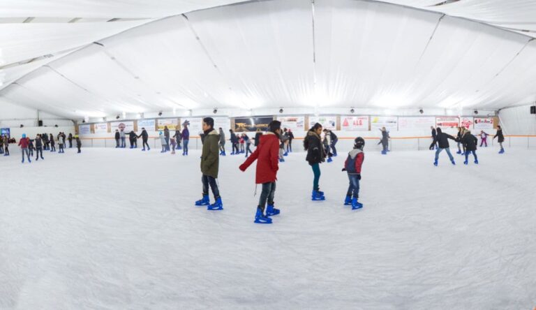 Firenze Winter Park, riapre la doppia pista di pattinaggio sul ghiaccio