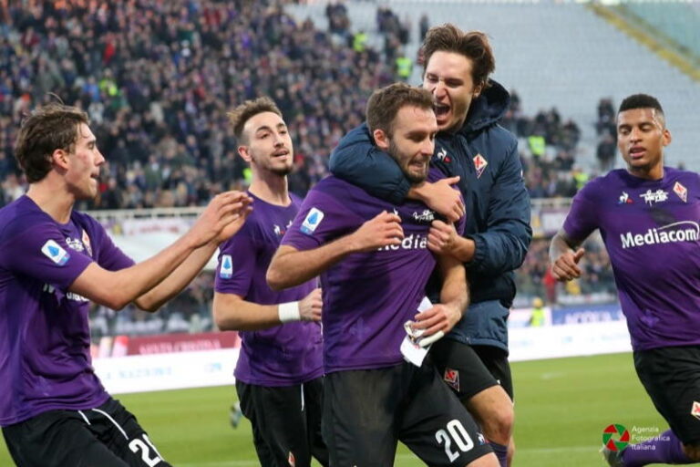 La Fiorentina vince lo scontro salvezza con la Spal