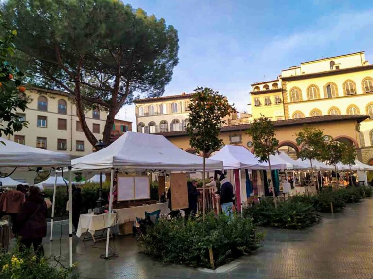 Mercatini a Firenze: il calendario 2020 in piazza dei Ciompi