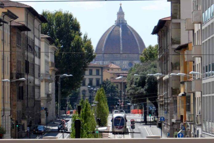 Tramvia Firenze compleanno