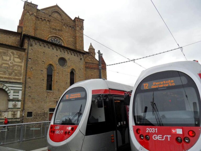 Coronavirus, le misure di Gest per la tramvia di Firenze