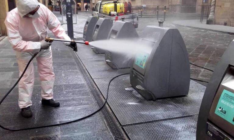 Coronavirus, pulizia strade: a Firenze l’auto va spostata?