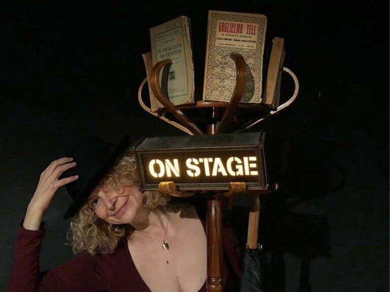 Il teatro chiude? No, va in scena su Facebook