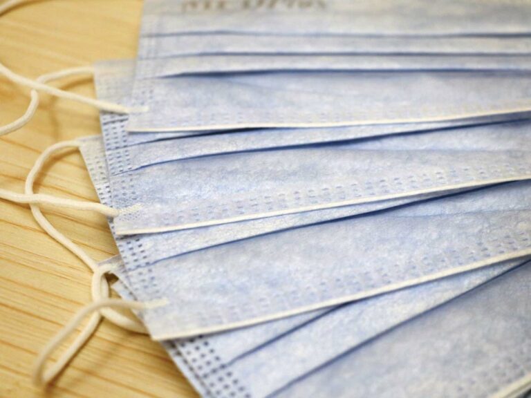 Al via la distribuzione di mascherine a Firenze