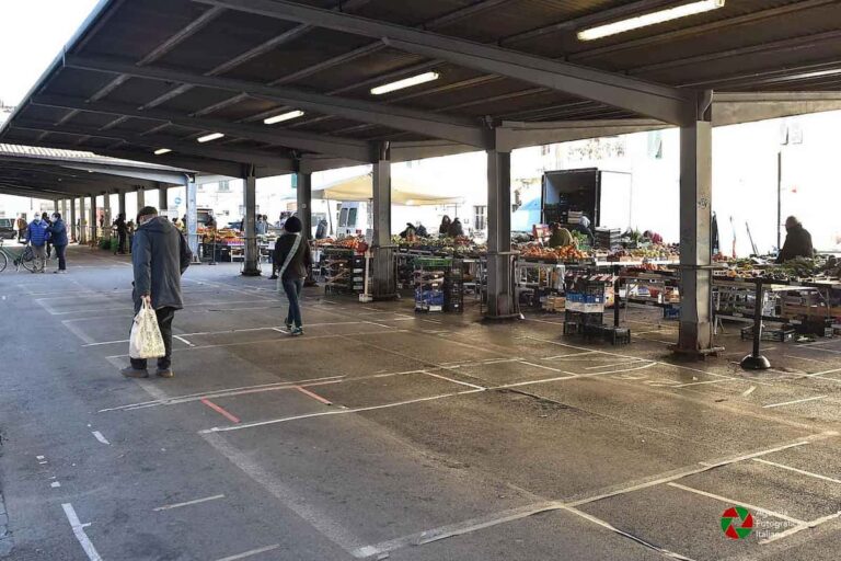 Toscana, domani la riapertura: negozi, ristoranti e parrucchieri al via il 18 maggio