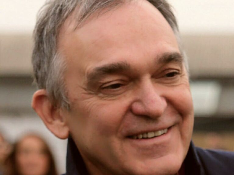 Rossi a Conte: “Riaperture dei negozi dall’11 maggio”