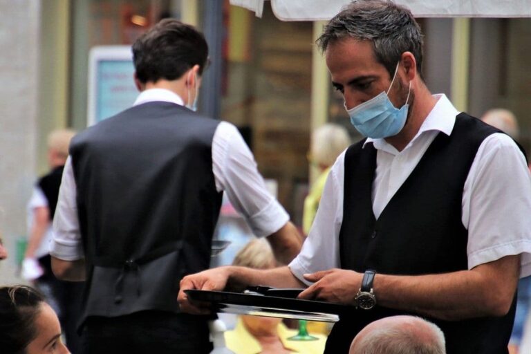 Coprifuoco in Toscana e a Firenze: l’orario e il punto della situazione