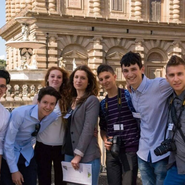 Ambasciatori digitali dell’arte: il progetto degli Uffizi per le scuole