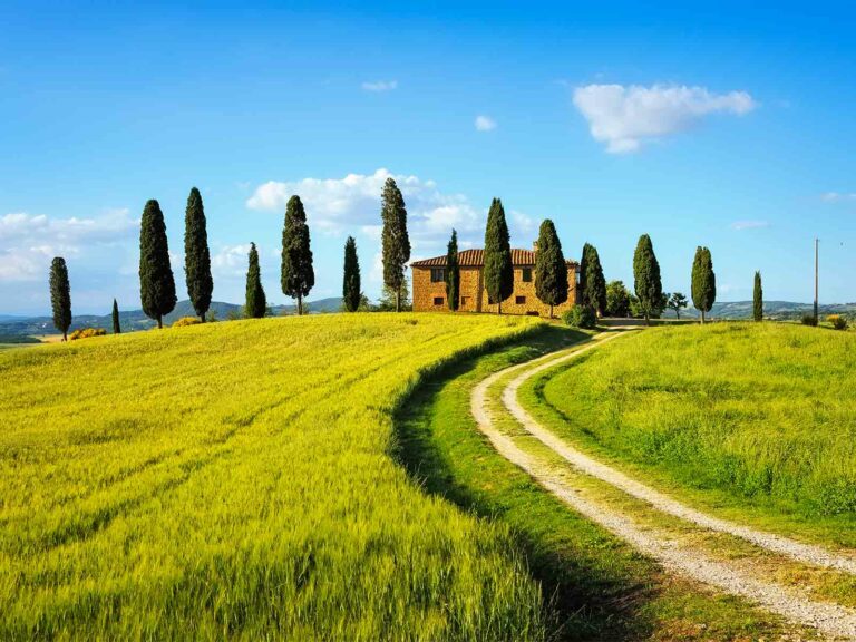 Seconde case in Toscana, ordinanza di Giani: quando si può andare