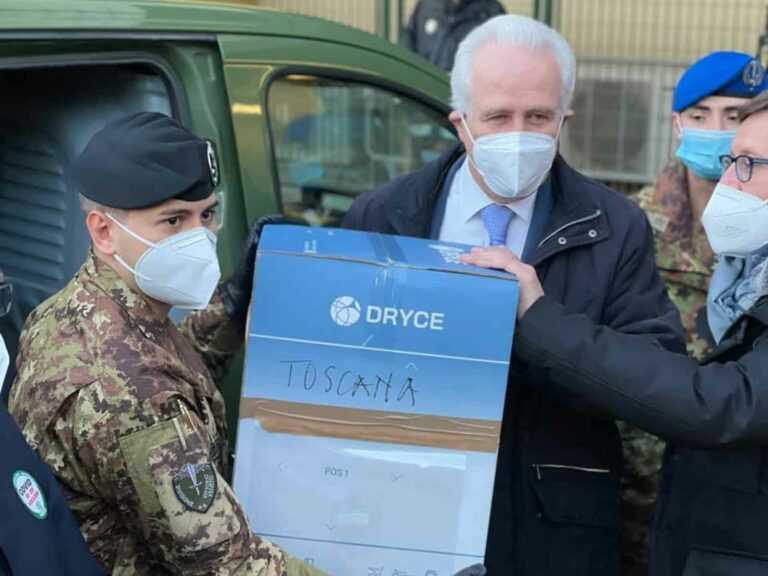 Covid Toscana, solo 181 nuovi casi ma crolla il numero dei tamponi: i dati del 28 dicembre