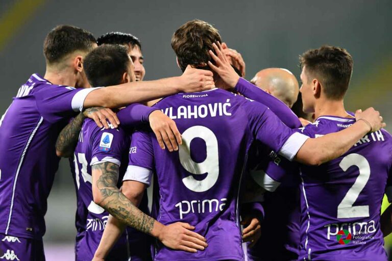 Un buon pareggio per i viola contro la Juve. Le foto della partita