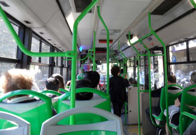 Sciopero, 8 marzo 2021 a Firenze: gli orari per bus Ataf, tramvia e treni