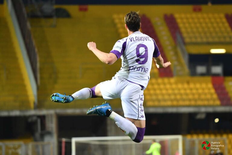 La Fiorentina torna alla vittoria a Verona con un 2-1.
