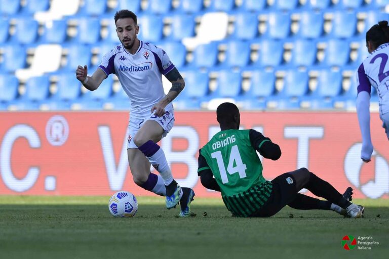 La Fiorentina regge un tempo poi il Sassuolo, con due rigori, vince. Le foto della partita.