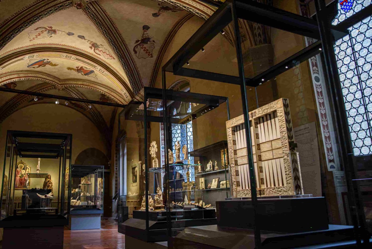 bargello sala degli avori