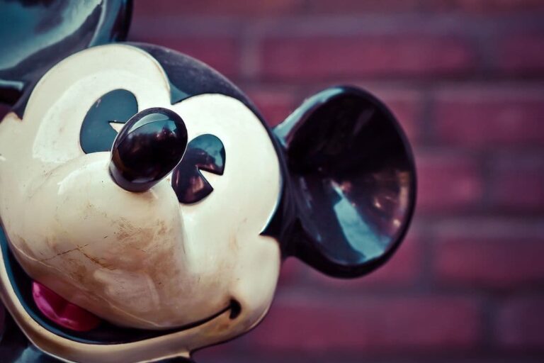 Disney Store chiude a Firenze e in tutta Italia: protesta e sciopero