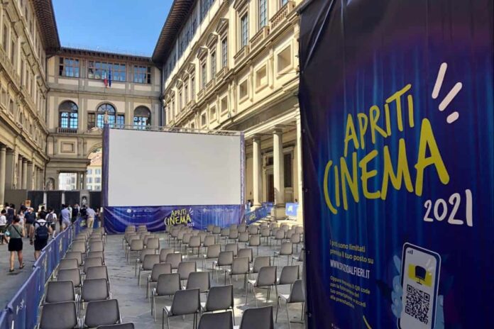 Apriti cinema 2021 programma firenze arena estiva gratis Uffizi