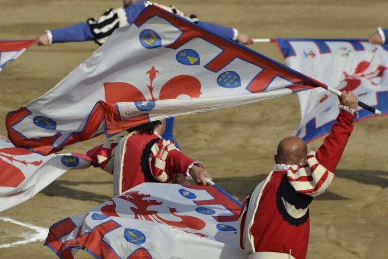 Calcio storico fiorentino 2021: no ai biglietti. Una partita e solo in tv