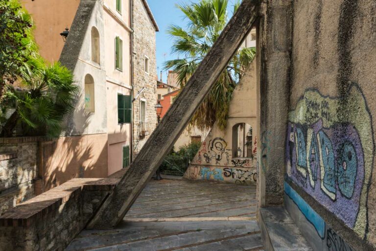 Sanremo racconta di sé a chi sa ascoltare: visita La Pigna e scopri i suoi antichi segreti
