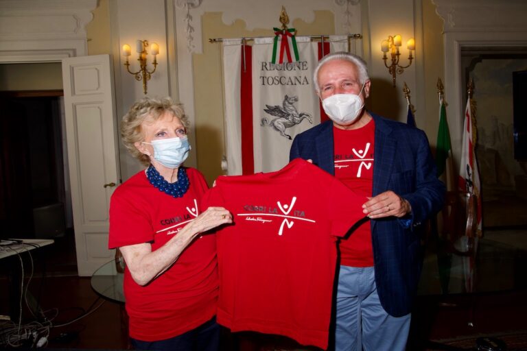 Corri la vita 2021, dove trovare le magliette
