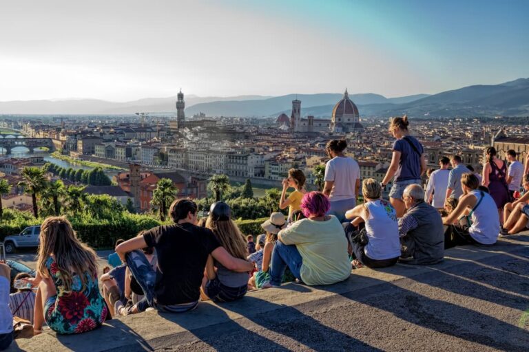 Turismo a Firenze in ripresa: 1,2 milioni di presenze estive