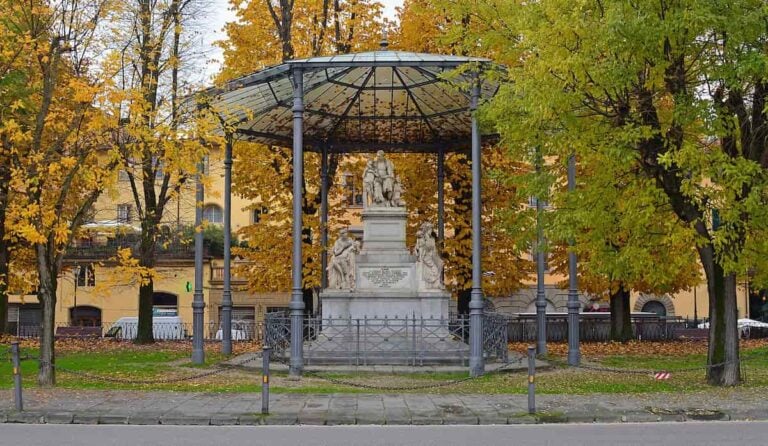 Il verde urbano per riattivare le piazze minori di Firenze
