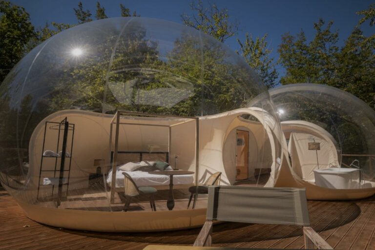 Bubble hotel Toscana, dormire in una bolla sotto le stelle