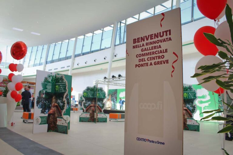 Riapertura del centro commerciale Ponte a Greve. La Coop resta sotto il tendone