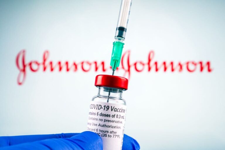 Richiamo Johnson & J in Toscana: via alla prenotazione della seconda dose