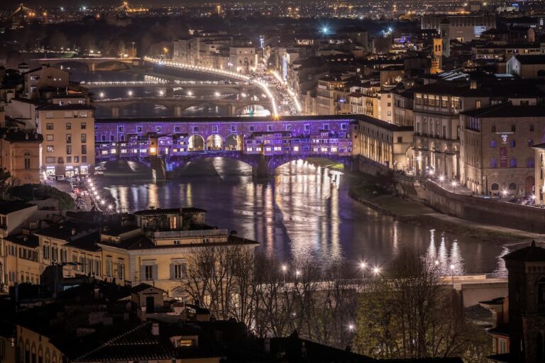 Firenze pronta a vivere il Natale, tutte le iniziative in città