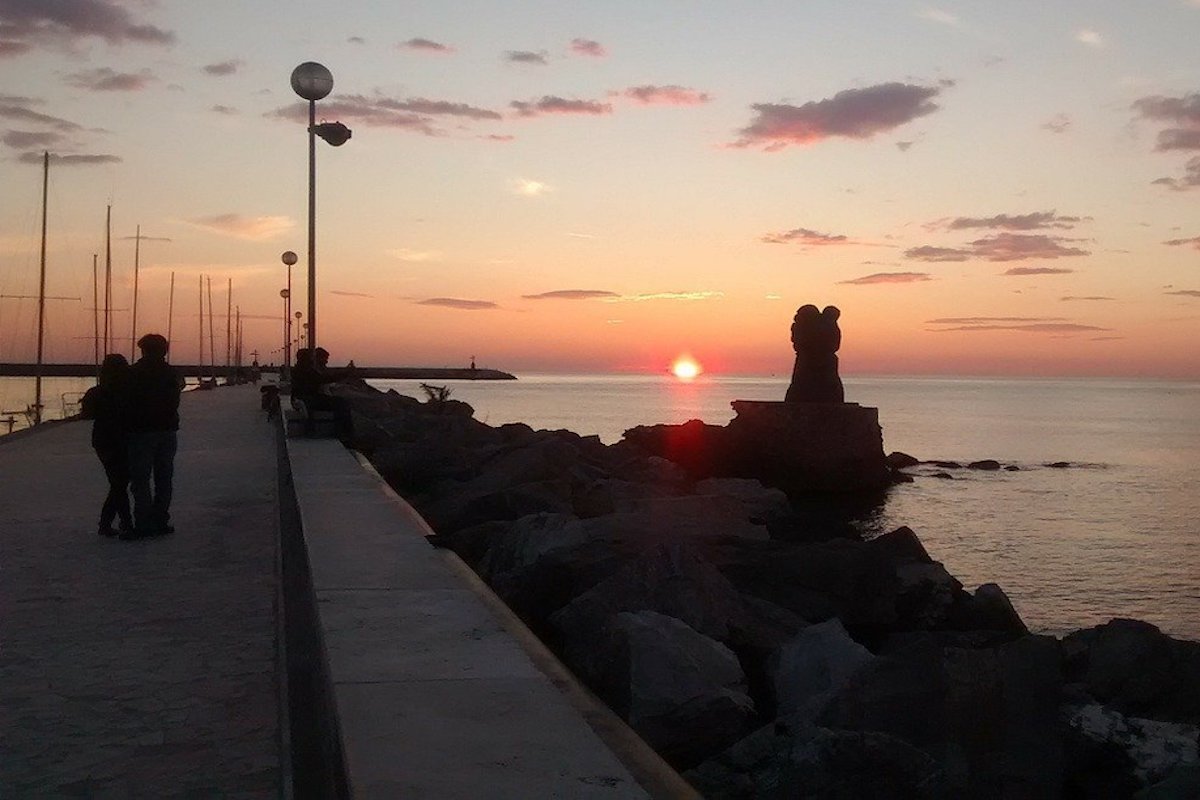 Viareggio mare d'inverno